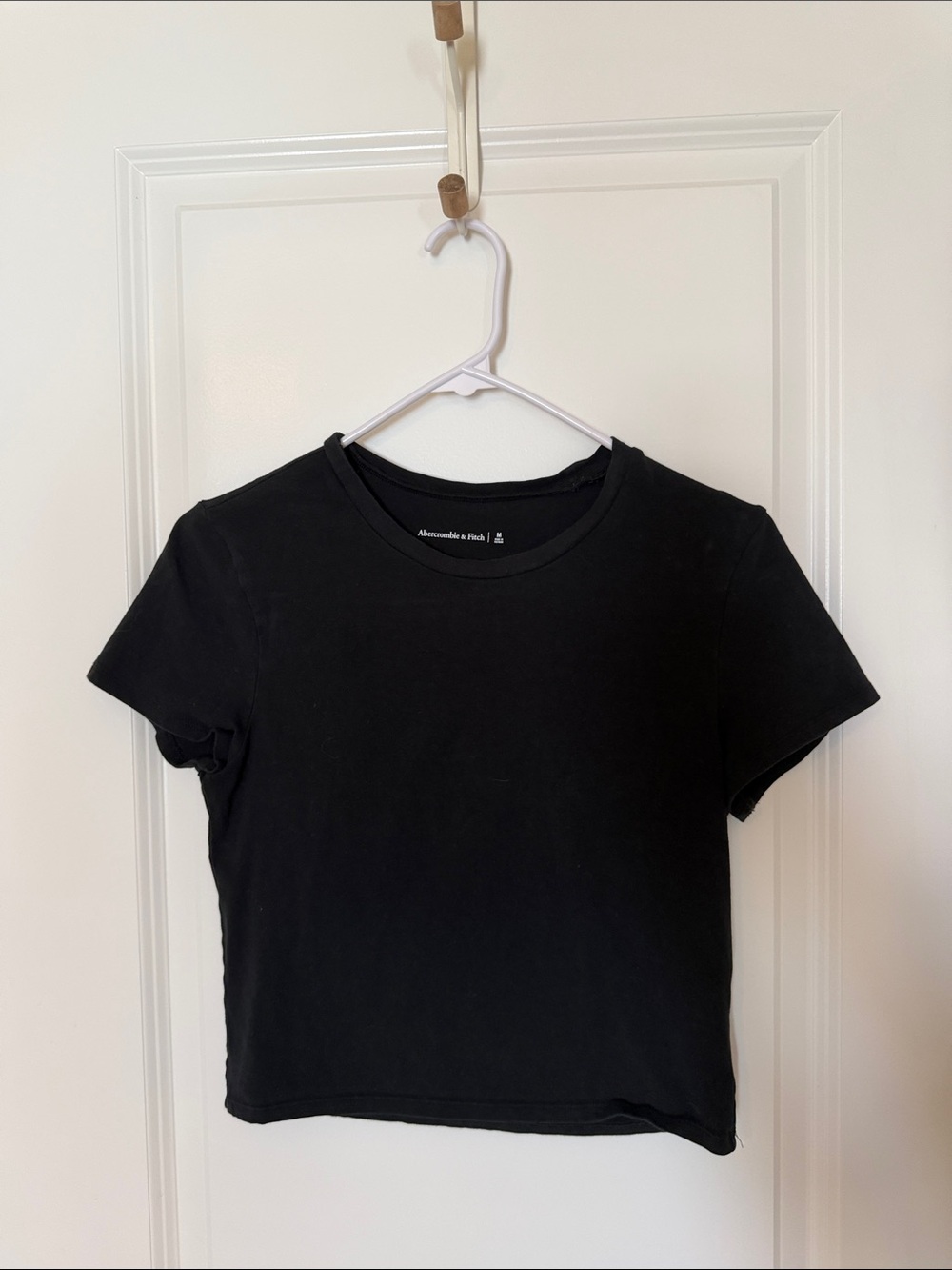 Abercrombie & Fitch Black Short Sleeve Crop Tee
